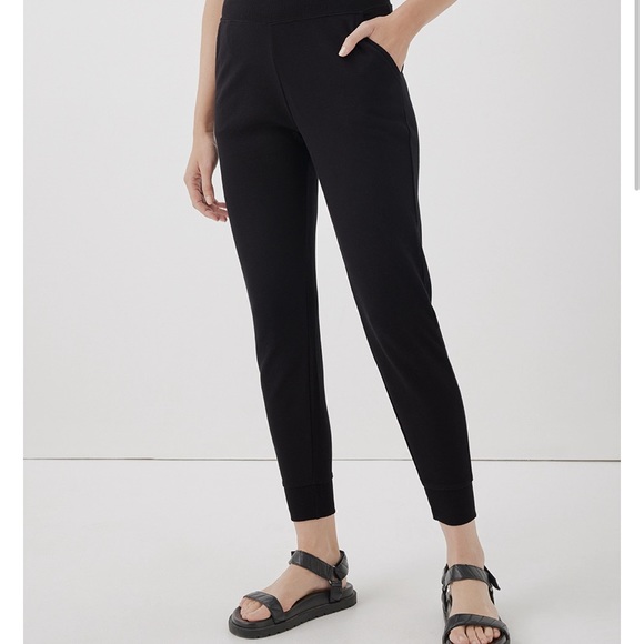 Last Pair! NWT Pact Black 100% Organic Cotton Fair Trade Airplane Joggers - Picture 3 of 7